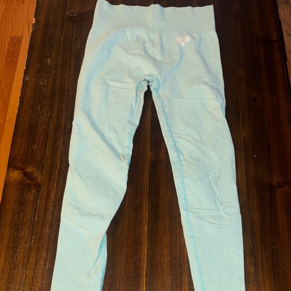 Women's Light Blue High-Waisted Leggings